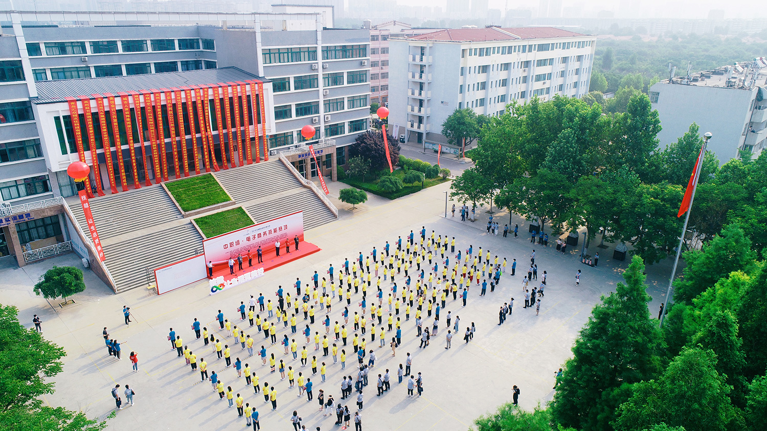 潍坊商业学校图片